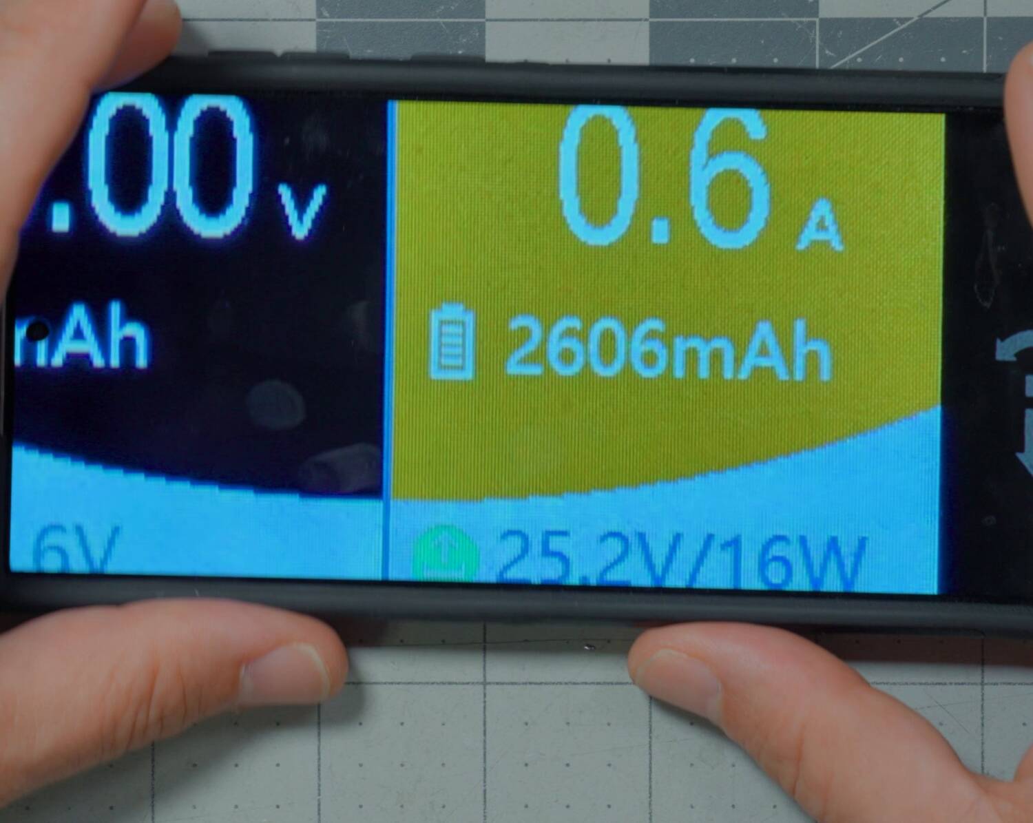 The charger: 2606mAh put back into the battery