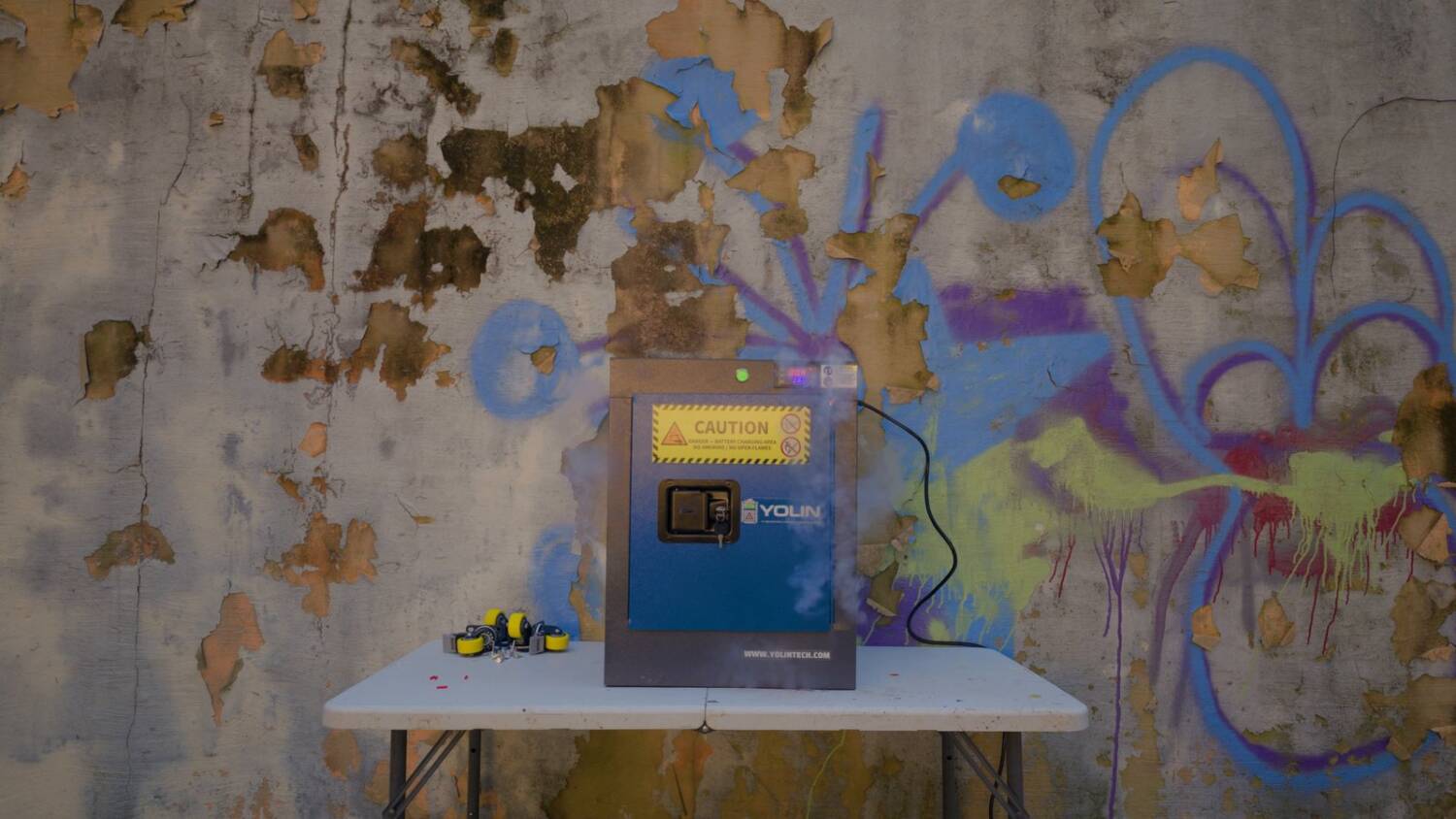 The YolinTech Urban LiPo Cabinet